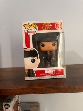Funko Pop! Movies Harry (Home Alone) Vinyl Figure #42- Red/White Box